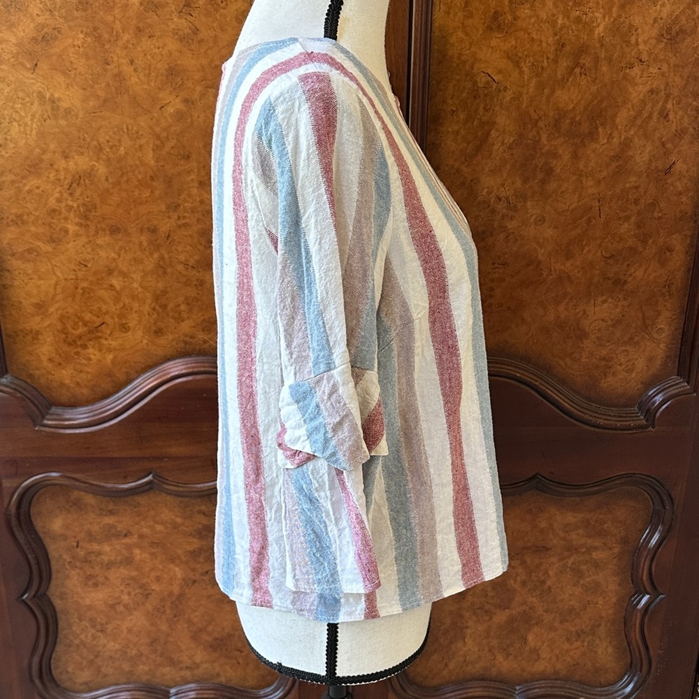 URBAN Romantics Striped Cotton/Linen Top with Pocket - Picture 7 of 11